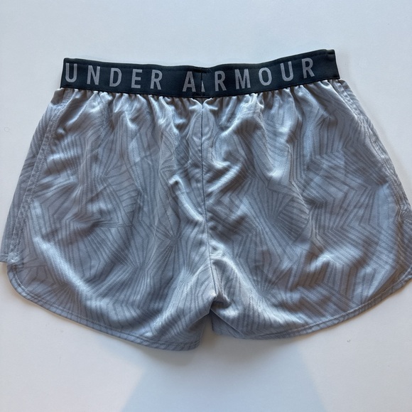 Under Armour shorts - Picture 3 of 3